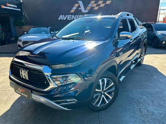 FIAT TORO 2.0 16V TURBO DIESEL RANCH 4WD AT9 FIAT TORO 2.0 16V TURBO DIESEL RANCH 4WD AT9